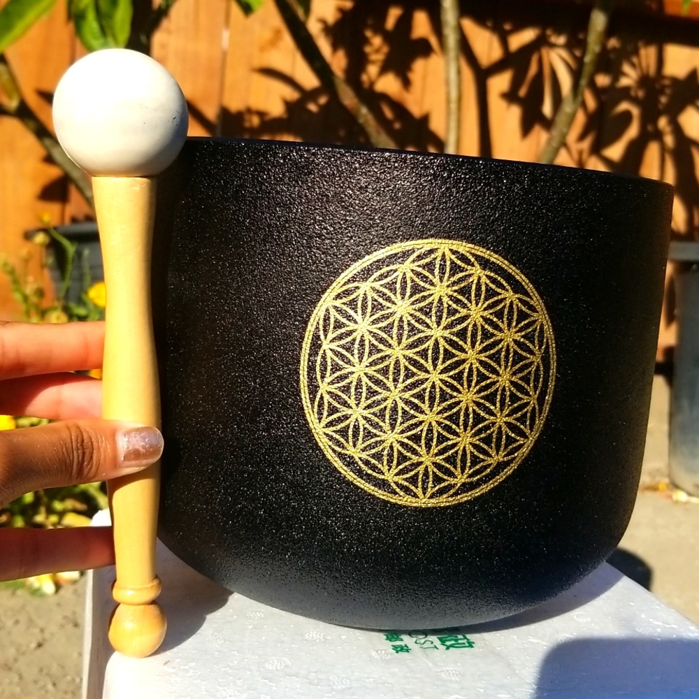Crystal onyx sound bowl, new with box
